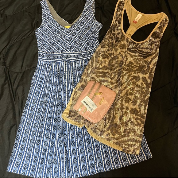 #7 Not So Mystery Maeve Size 6 No boundaries Sequined Shirt XXL - Picture 1 of 9